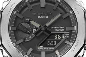 <u><em><strong>G-SHOCK GM-B2100</strong></em></u> met achthoekige bezel
