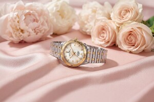 Jacques du Manoir introduceert CELINE en LEONIE