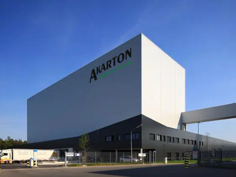 Akarton opent high-volume fabriek in Sch&uuml;ttorf en zet nieuwe standaard in golfkartonproductie