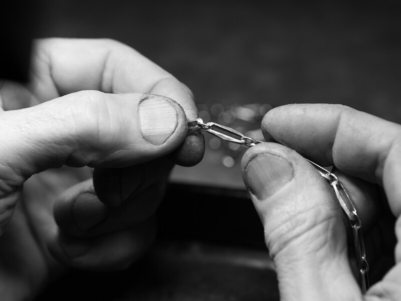 Drijfhout breidt aanbod uit met Closed For Ever armbanden