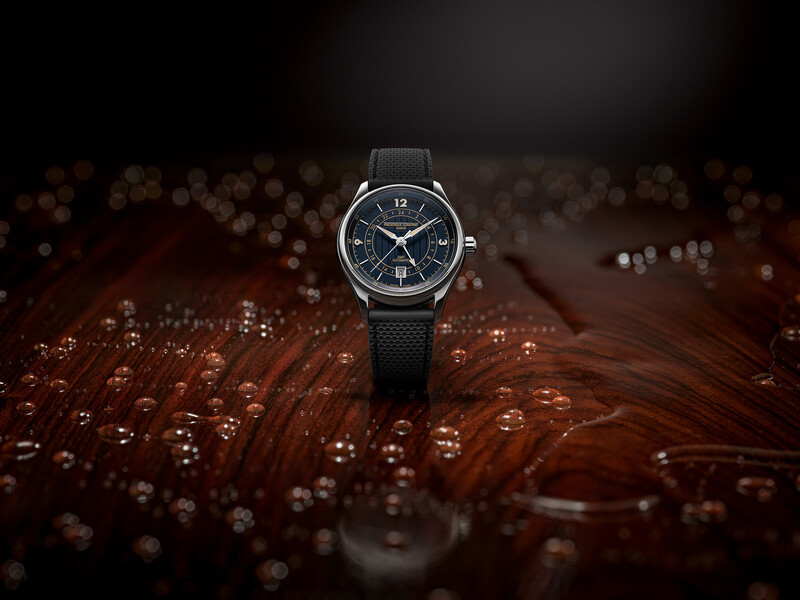 Frederique Constant breidt Runabout-collectie uit met Manufacture GMT